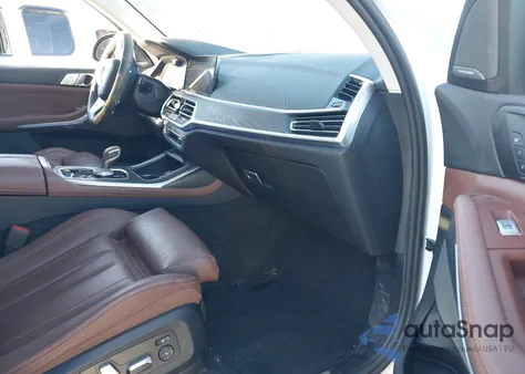 2022 BMW X7 xDrive40I z USA, uszkodzony, nr VIN 5UXCW2C00N9M49974